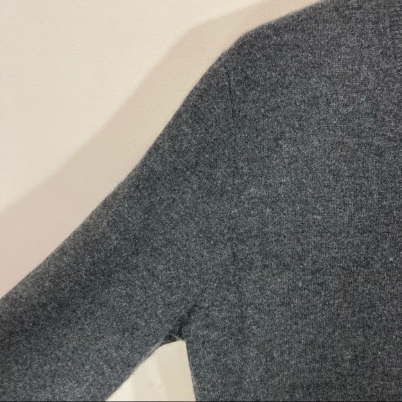 J.Crew 100% Cashmere VNeck Sweater Dark Grey Sz Small Fall Winter Cozy - Picture 7 of 10